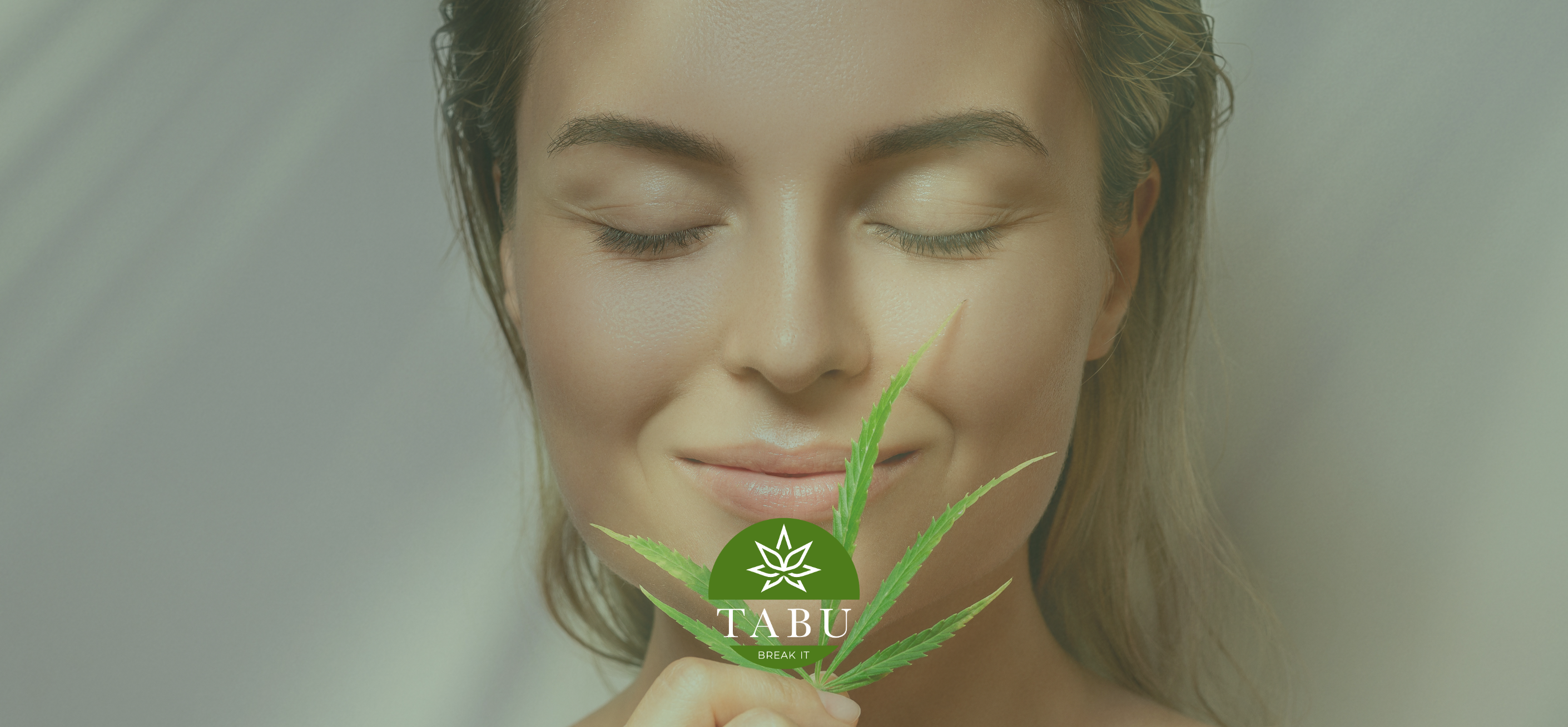 Descobre os Benefícios dos Cosméticos de CBD para a Tua Pele Image